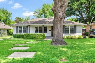 4628 Surf Dr in Dallas, TX - Building Photo