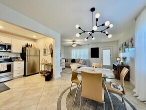 530 Normandy Ln in Delray Beach, FL - Building Photo - Building Photo