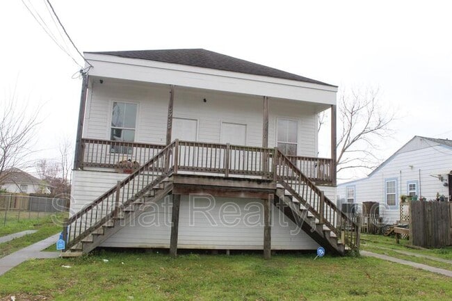 property at 5317 Wickfield Dr