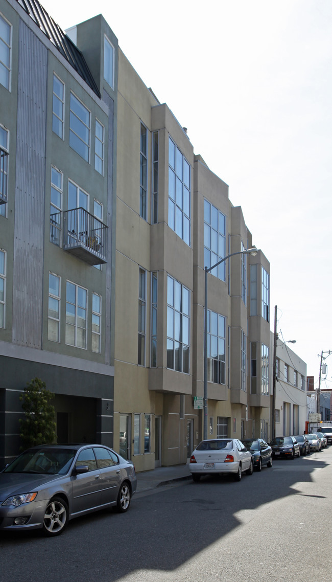 Langton Street Lofts in San Francisco, CA - Building Photo - Building Photo