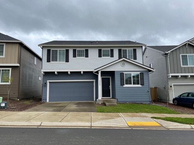 3656 NE Pioneer St in Camas, WA - Building Photo - Building Photo