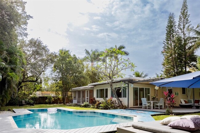 property at 750 NE 120th St