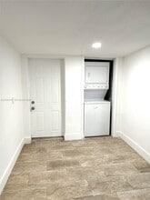 1416 SW 33rd Ct in Fort Lauderdale, FL - Building Photo - Building Photo