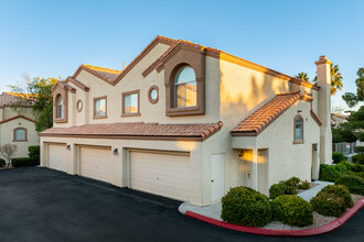 La Quinta in Las Vegas, NV - Building Photo - Building Photo