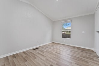 20693 N Navasota St in New Caney, TX - Building Photo - Building Photo