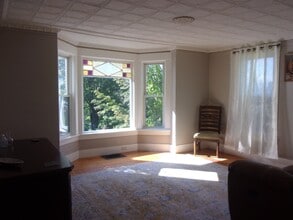 7 Elliott St in Laconia, NH - Building Photo - Building Photo