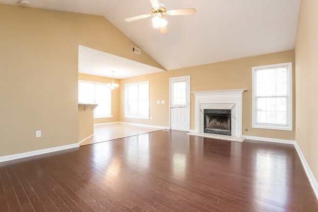 1016 Fishback Way in Sugar Hill, GA - Building Photo - Building Photo