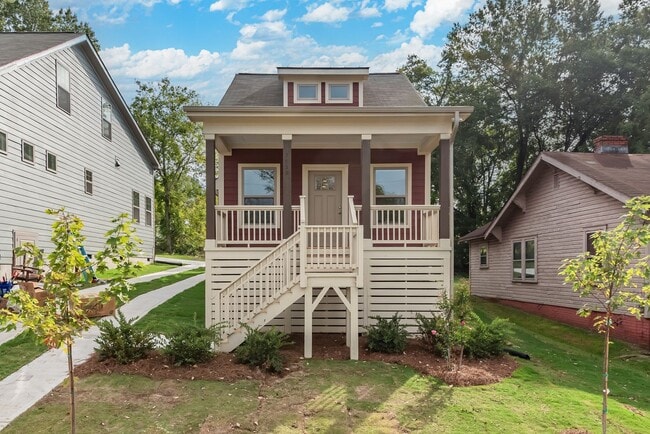 property at 703 Grant St