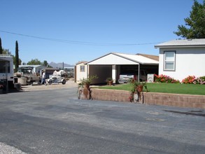 2100 Isaacks Ln in Las Cruces, NM - Building Photo - Building Photo