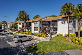 The Club At Feathersound in Clearwater, FL - Building Photo - Primary Photo