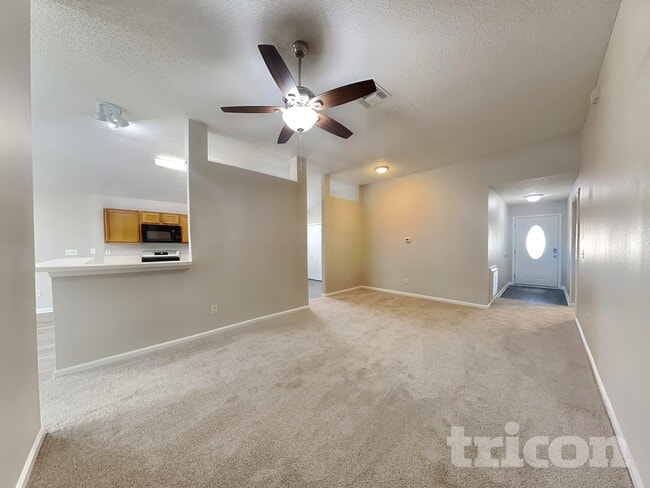 9 Riddle Pl in Palm Coast, FL - Building Photo - Building Photo