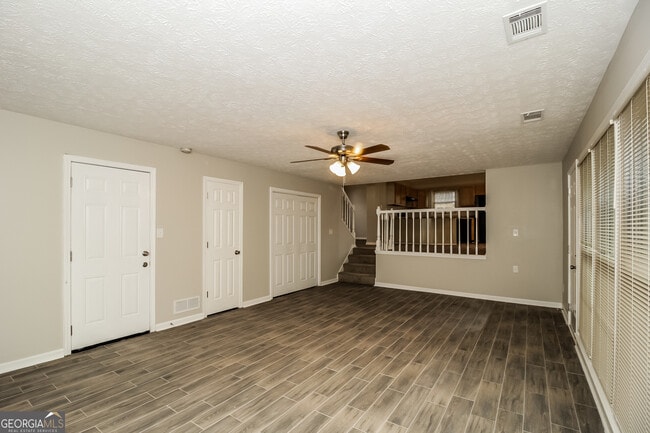2079 Winsburg Dr in Kennesaw, GA - Building Photo - Building Photo