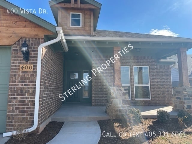 400 Vista Dr in Yukon, OK - Building Photo - Building Photo