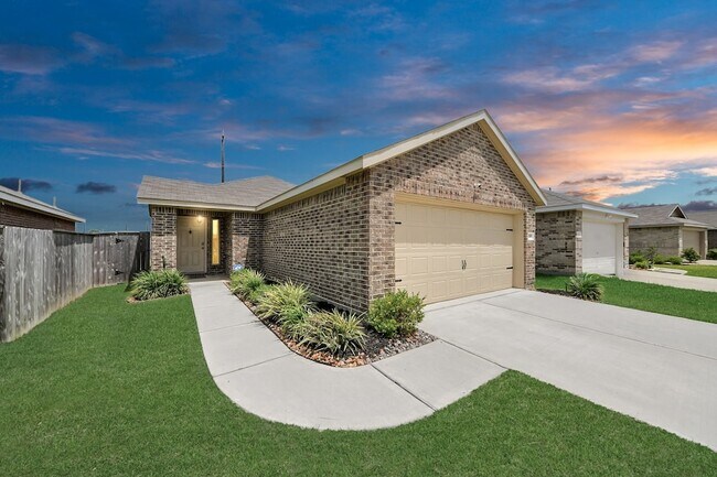 property at 4319 Palmetto Grv Ln
