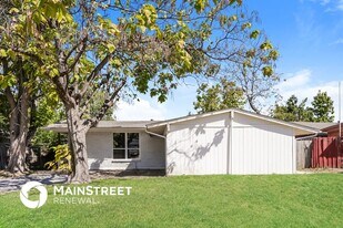 3209 Millmar Dr in Dallas, TX - Building Photo