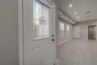 4741 Bricker St in Houston, TX - Building Photo - Building Photo