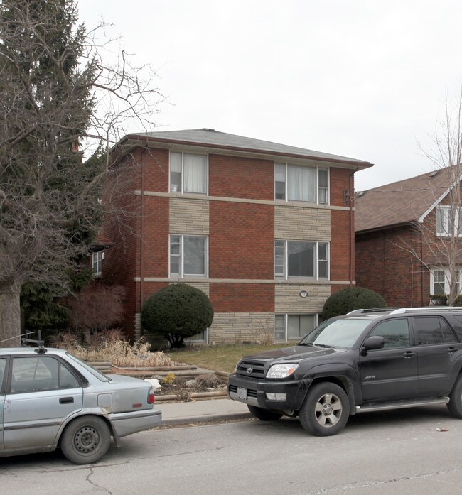61 3rd St in Toronto, ON - Building Photo - Building Photo