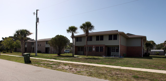 423-424 5th Ave in Jacksonville Beach, FL - Building Photo - Building Photo