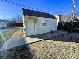 2518 20th St in Lubbock, TX - Building Photo