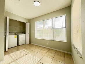 3480 Pinewalk Dr N in Margate, FL - Building Photo - Building Photo
