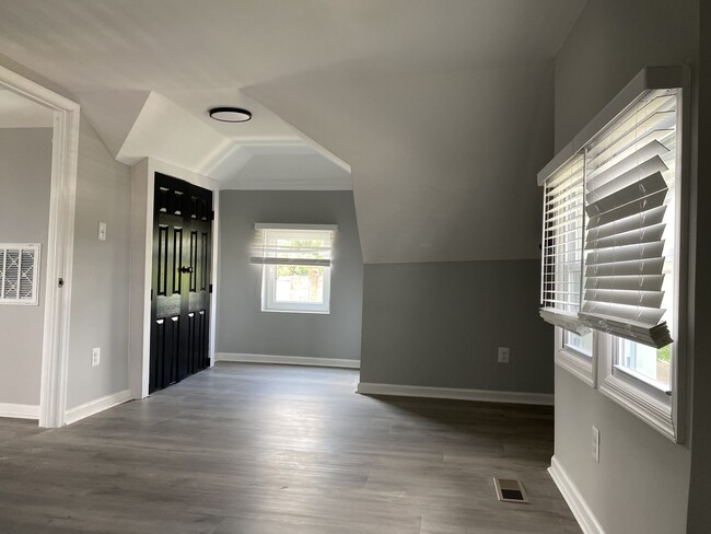 property at 2933 Presstman St