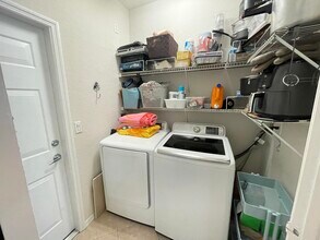 5379 Via Delray Blvd in Delray Beach, FL - Building Photo - Building Photo