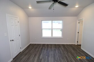 134 Wind Ridge Dr in Copperas Cove, TX - Foto de edificio - Building Photo