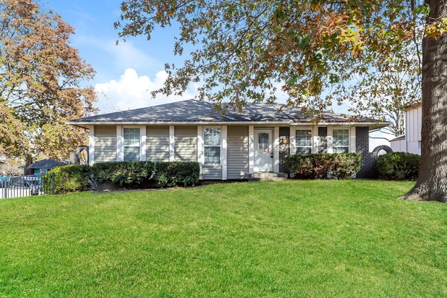 property at 1308 SE Knights Bridge