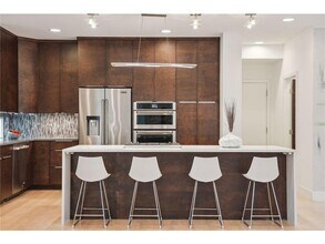 209 Westwood Dr N in Minneapolis, MN - Building Photo - Building Photo