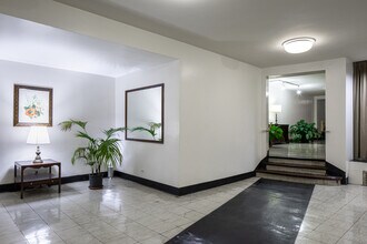 847 Second Ave in New York, NY - Building Photo - Lobby