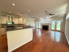 5615 Shoal Creek Blvd in Austin, TX - Building Photo - Building Photo