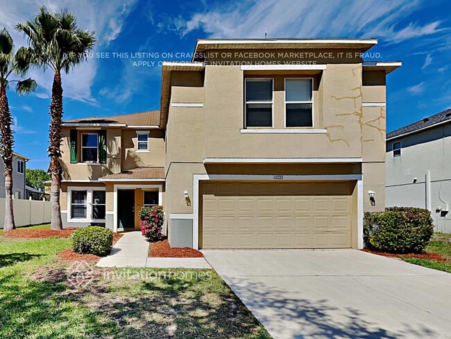 property at 10721 Boyette Creek Blvd