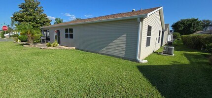 650 Richland Rd in the Villages, FL - Building Photo - Building Photo