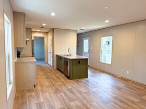 77 Edinburgh Dr SW in Conyers, GA - Building Photo - Building Photo