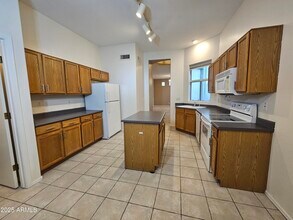 9718 W Purdue Ave in Peoria, AZ - Building Photo - Building Photo