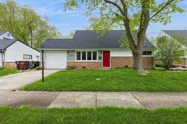 property at 433 Wildwood Dr