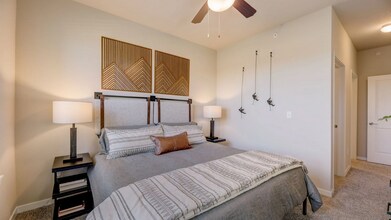 Springs at Lake Cook Crossing in Deerfield, IL - Building Photo - Building Photo