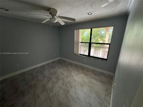 4442 W McNab Rd in Pompano Beach, FL - Building Photo - Building Photo
