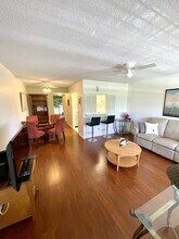 201 Canterbury I in West Palm Beach, FL - Building Photo - Building Photo