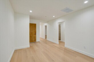 5348 Thornburn St in Los Angeles, CA - Building Photo - Building Photo