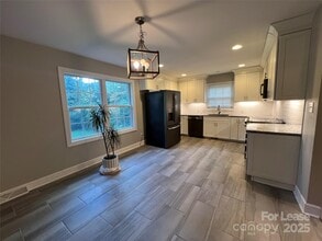 5908 Amity Pl in Charlotte, NC - Building Photo - Building Photo