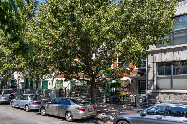 113 W 117th St in New York, NY - Building Photo - Building Photo