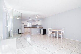 7350 Swallow Run in Winter Park, FL - Building Photo - Building Photo