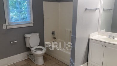 2364 Brackett St SW in Marietta, GA - Building Photo - Building Photo