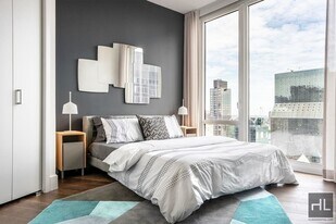 East 44th Street, Unit 40H in New York, NY - Building Photo