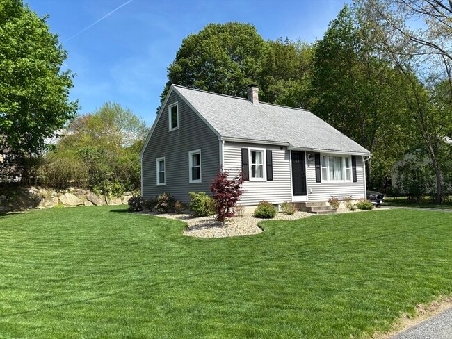 property at 3 Linda Circuit