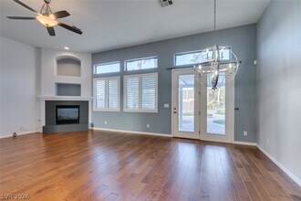 2042 Poetry Ave in Henderson, NV - Building Photo - Building Photo