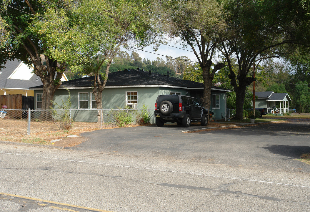 Tico Elms Apartments in Ojai, CA - Building Photo