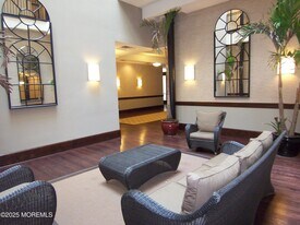 300 Emory St in Asbury Park, NJ - Building Photo