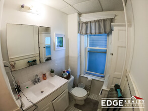 324 Faneuil St, Unit 1 in Boston, MA - Building Photo - Building Photo